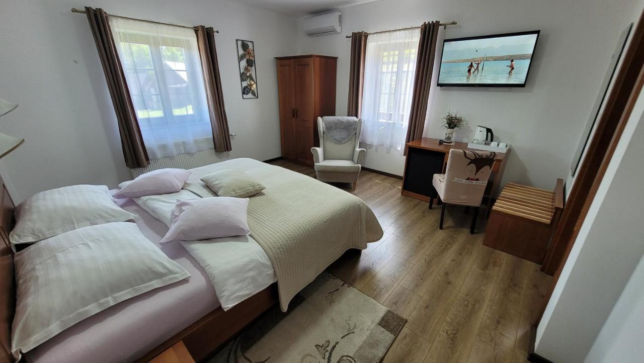 B&B Plitvice Lakes Villa Prica Плитвица-Село Экстерьер фото