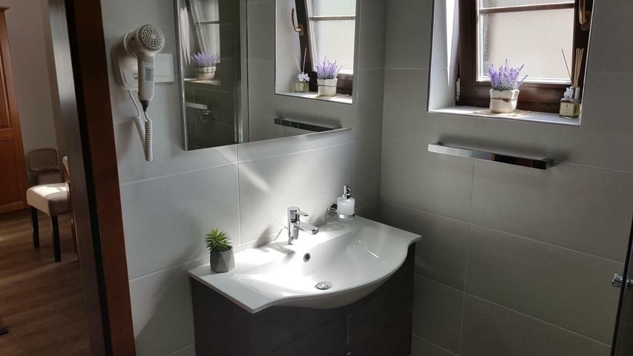 B&B Plitvice Lakes Villa Prica Плитвица-Село Экстерьер фото